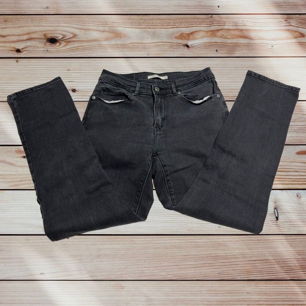 Levi's Classic Straight Black Jeans Waist 28